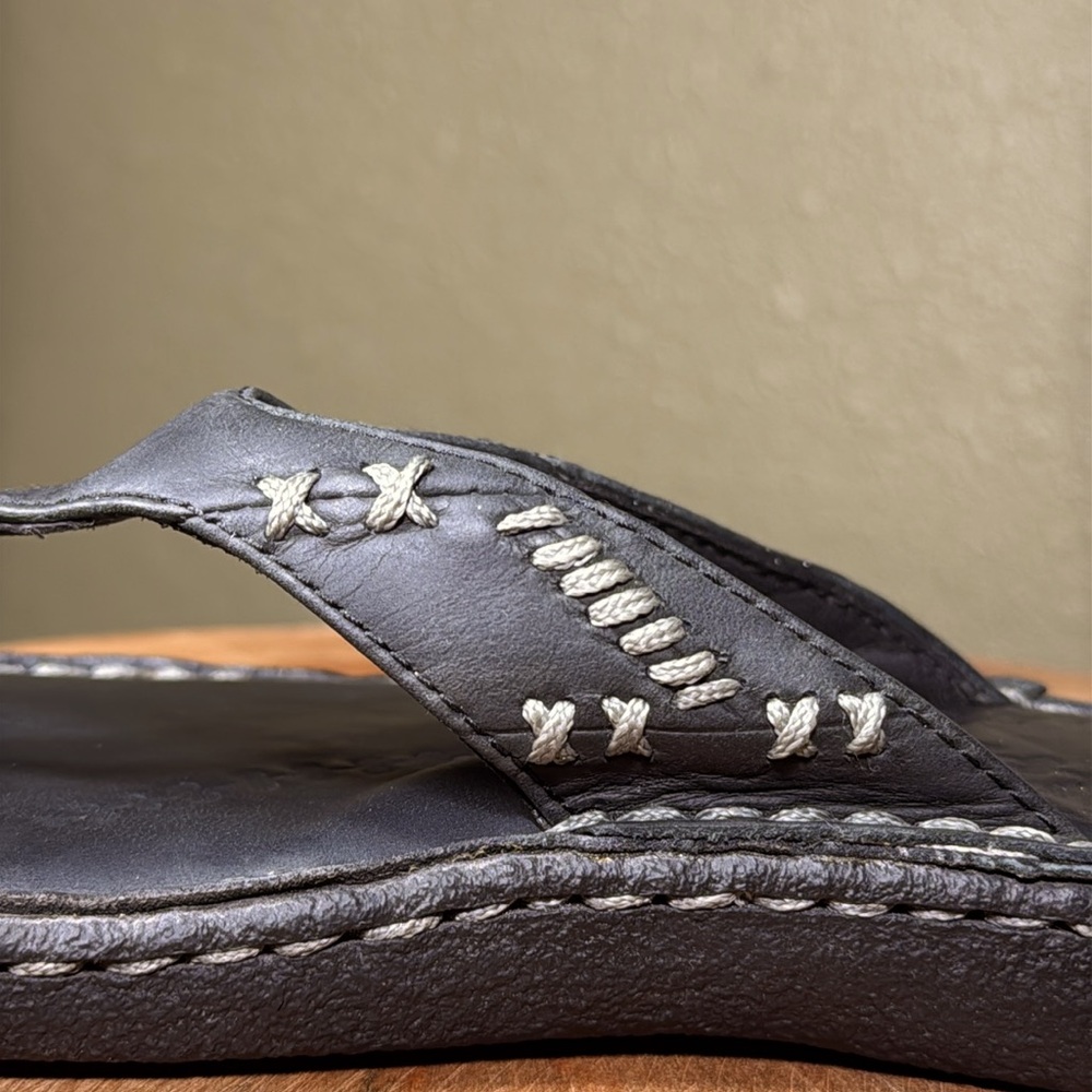 RARE KEEN BREE LEATHER THONG SANDALS - Picture 9 of 13